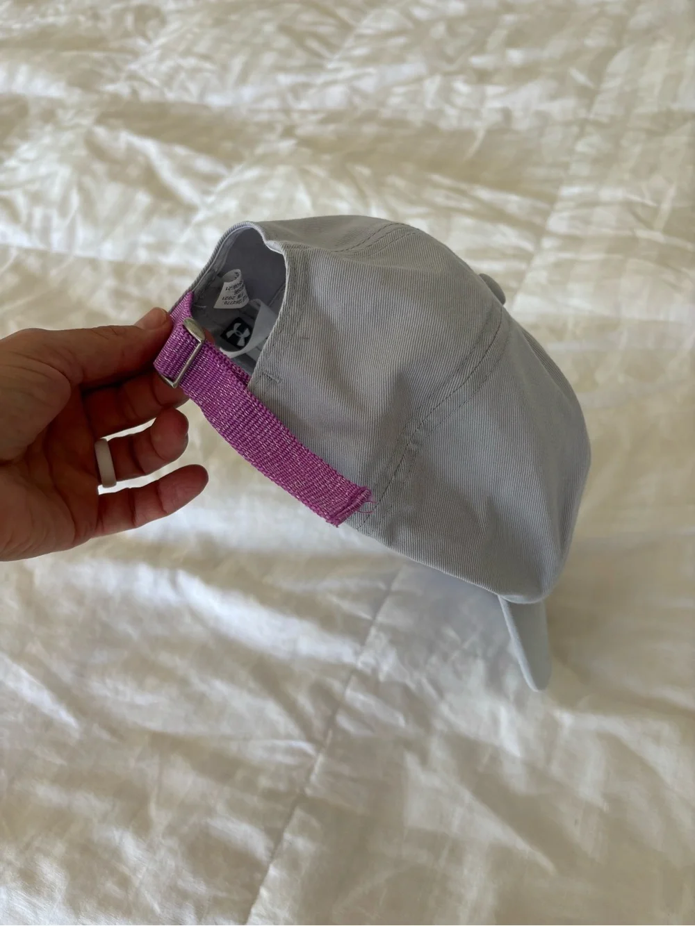 Under Armour Free Fit Youth Girls Adjustable cotton Cap Hat Gray/Purple